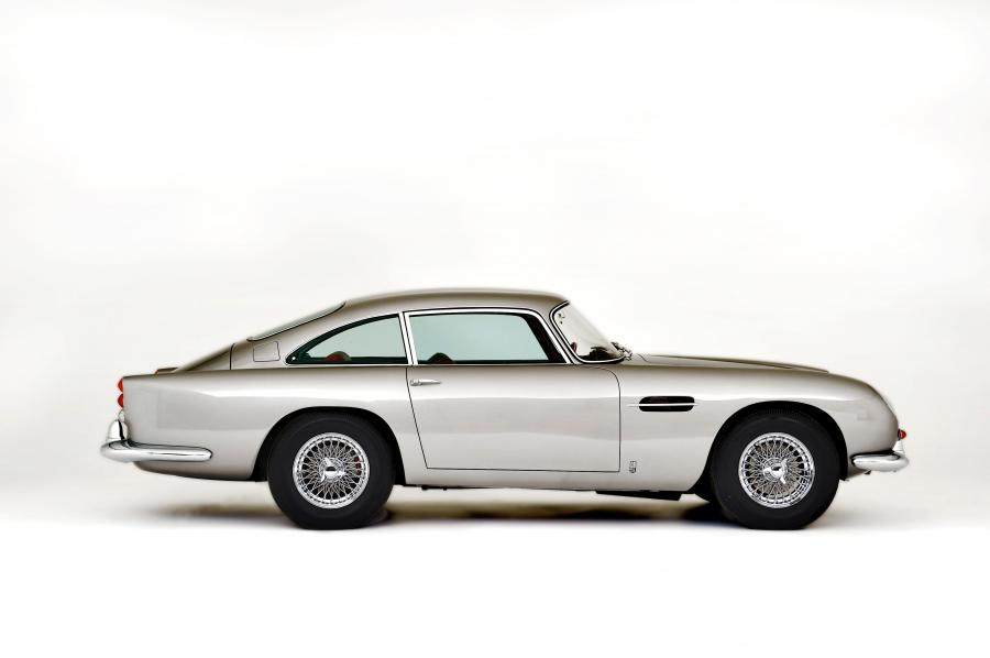  Aston Martin DB5 (2207/R) 1965 года  (фото 17 из 19)